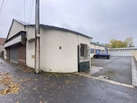 à louer fonds de commerce 587 m² – 2 500 € |proville