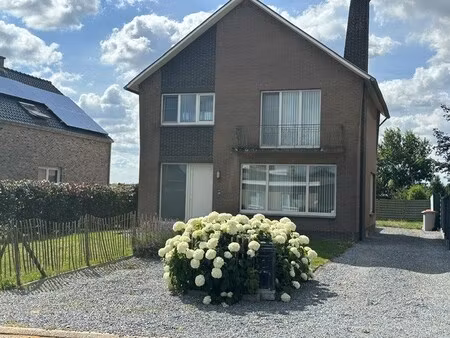 huis te huur in lanaken met 3 slaapkamers