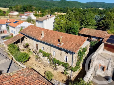 vente maison 4 pièces 265.83 m² à saint-vincent (43800)  105 000 €