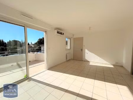 location appartement 2 pièces 43m² les angles 30133