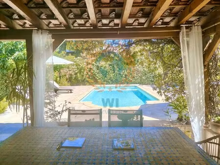 villa individuelle avec piscine