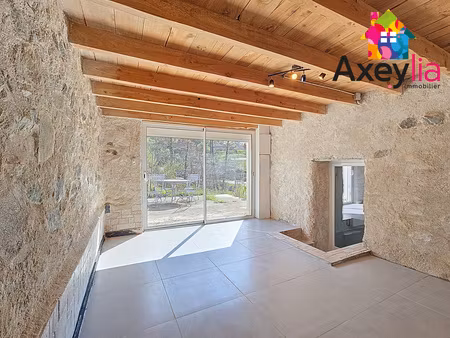 a vendre - secteur villemontais - authentique maison en pierre avec grand terrain