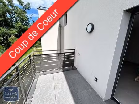 location appartement 2 pièces 44m² charbonnieres les bains 69260