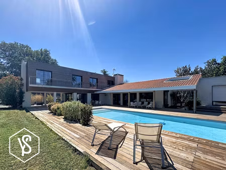 villa