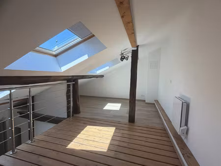 location appartement 3 pièces 61 m² à chamoux-sur-gelon (73390)