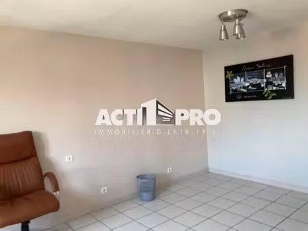 location bureau 113 m² à perpignan (66000)