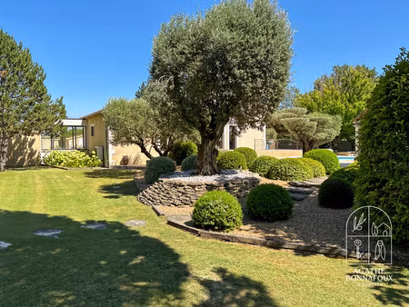 propriété d'exception provençale 315 m2 sur 4310 m2