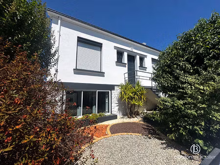 maison 11 pièces - 208 m² - à seulement 1km des commodités de challans