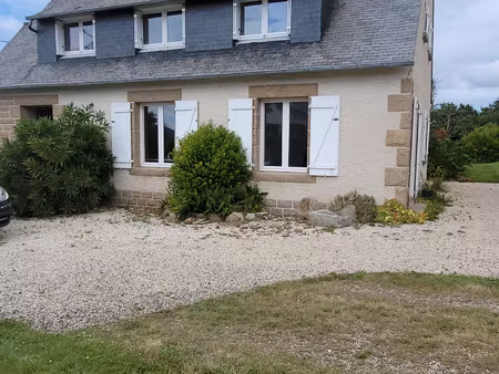 maison familiale  sur terrain arboré  idéalement située