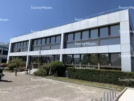 location bureaux bordeaux 33300 82m² à 173m²
