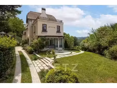 maison caluire-et-cuire - 8 chambres - 500m²