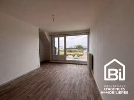 vente appartement 3 pièces à luc-sur-mer (14530) : à vendre 3 pièces / 41m² luc-sur-mer