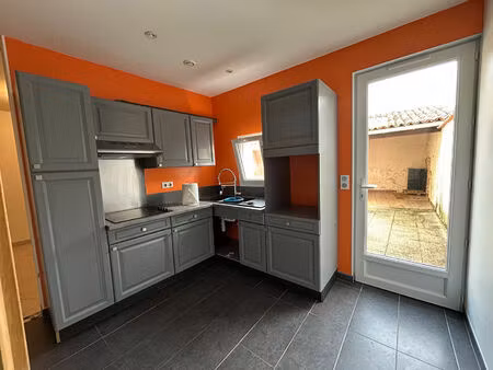 location maison 3 pièces 102m²