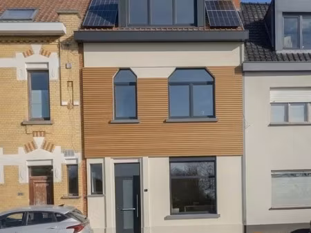 huis te koop in deinze met 3 slaapkamers