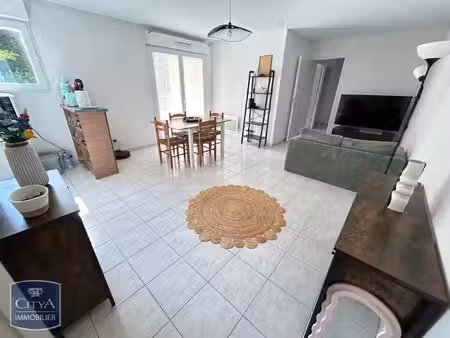 appartement à vendre 3 pièces 63 m² - saint-michel (16) - 99 000€