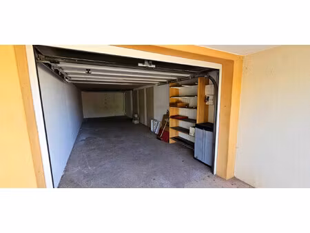 location parking gonfaron 83590