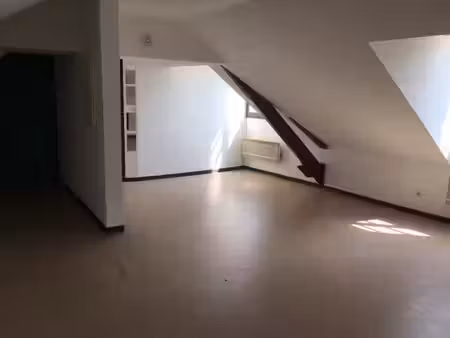 location appartement 1 pièce 30m² besancon 25000