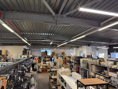 fonds de commerce à vendre montelimar 4 pièce(s) 696m2 92 000€