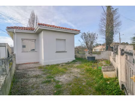 jolie maison de charme rénovée avec jardin sur corbiac - coup de coeur