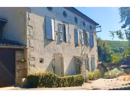 vente maison 7 pièces 150 m² à figeac (46100)  265 000 €