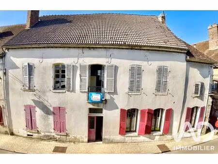 maison de ville à villeneuve-sur-yonne (89500)