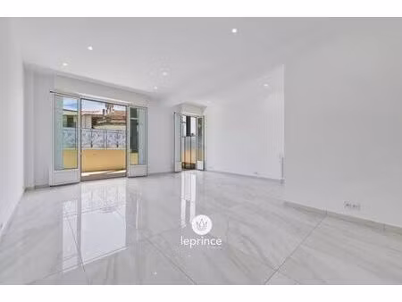 bureau de prestige de 122 m2 en location - nice  france