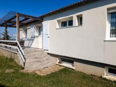 vente maison à cerizay (79140) : à vendre / 94m² cerizay