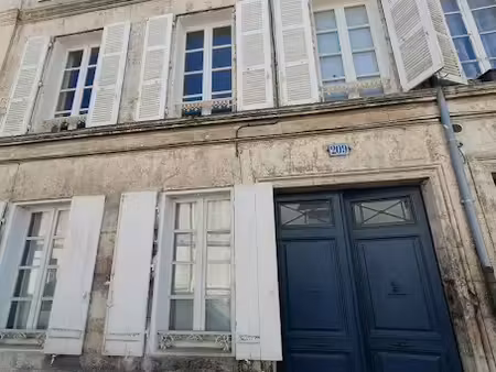 vente maison 9 pièces 200 m² à angouleme (16000)  324 000 €