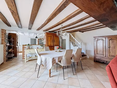 vente maison 5 pièces  115.00m²  avrillé
