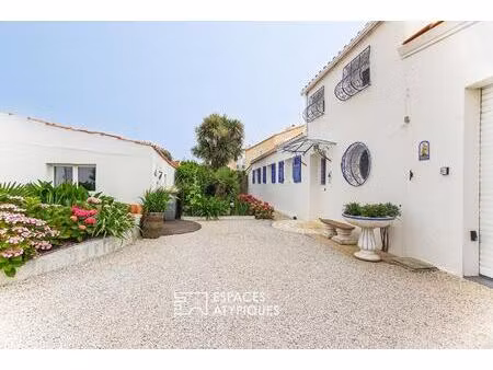 maison contemporaine à proximité de la côte bleue chaumoise