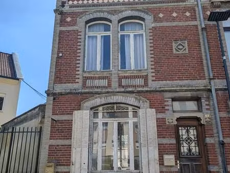 doullens (80600)
