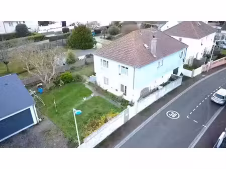 maison de 6 pièces de luxe en vente à donville-les-bains  normandie