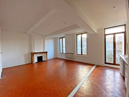 appartement capestang - 3 pièces - 85m²