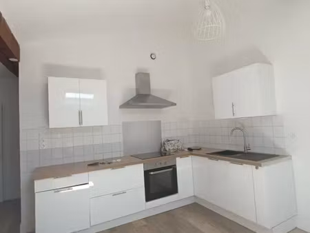 location appartement 3 pièces 47 m² à villemur-sur-tarn (31340)