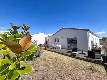 vente maison 5 pièces 110 m² à la jarne (17220)  399 900 €