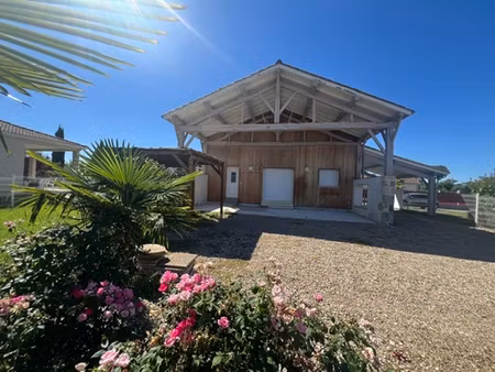 location maison 4 pièces  90.00m²  bourran