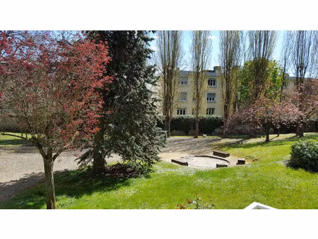 location appartement 3 pièces  61.00m²  meudon