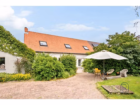 huis te koop in mont-de-l'enclus met 4 slaapkamers