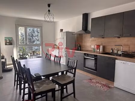 appartement t4 avec balcon  garage et parking - les roches de condrieu