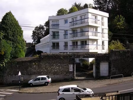 location bureaux 234 m² à 1 010 m²