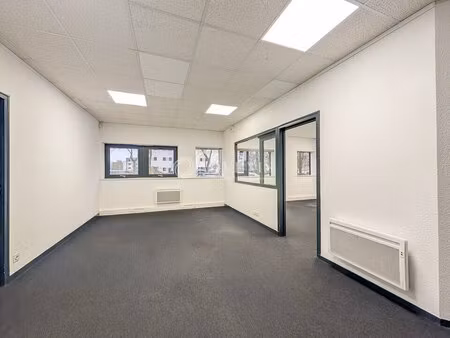 location bureaux 72 m² à 186 m²