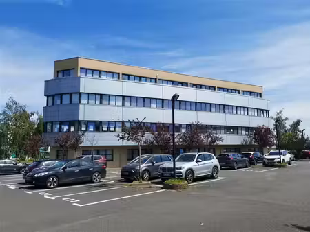 location bureaux saint-malo 35400 138m²