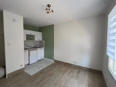 location appartement 1 pièce 19m² nantes 44300