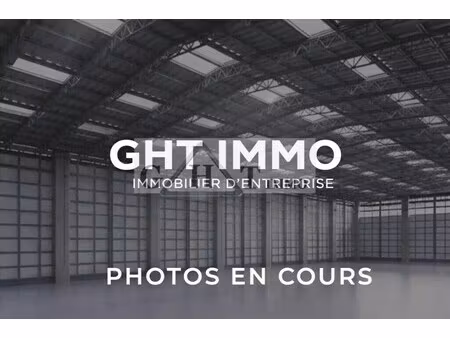 vente entrepôt creil 60100 715m²