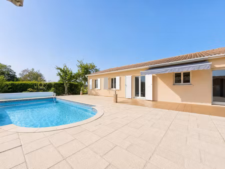 maison 6 pièces - 109 m²