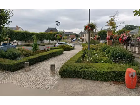 terrain à bâtir de 700 m² à gidy (45)
