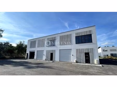location local d’activités serris 77700 209m² à 418m²