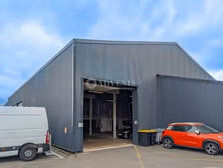 location local d’activités vezin le coquet 35132 530m²