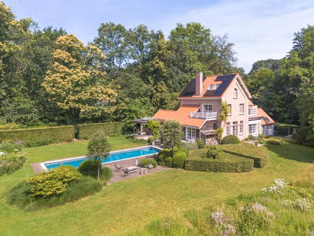 huis te koop in brasschaat met 4 slaapkamers