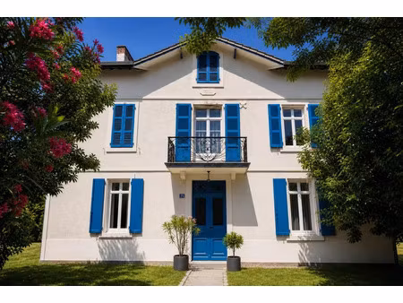 vente maison 12 pièces 306 m² maylis (40250)